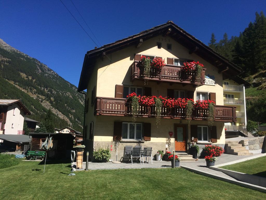 Apartment Enzian Saas-Grund Luaran gambar