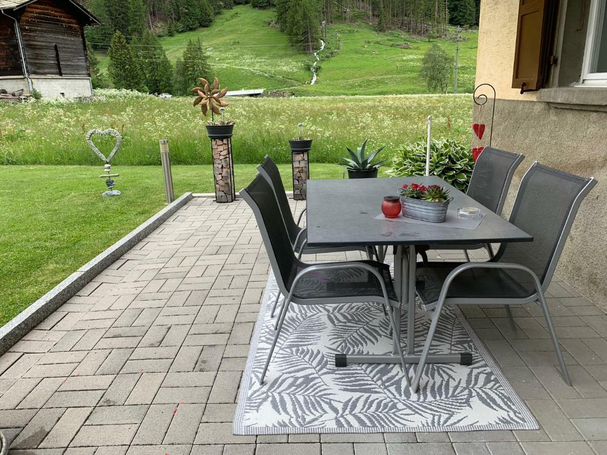 Apartment Enzian Saas-Grund Luaran gambar